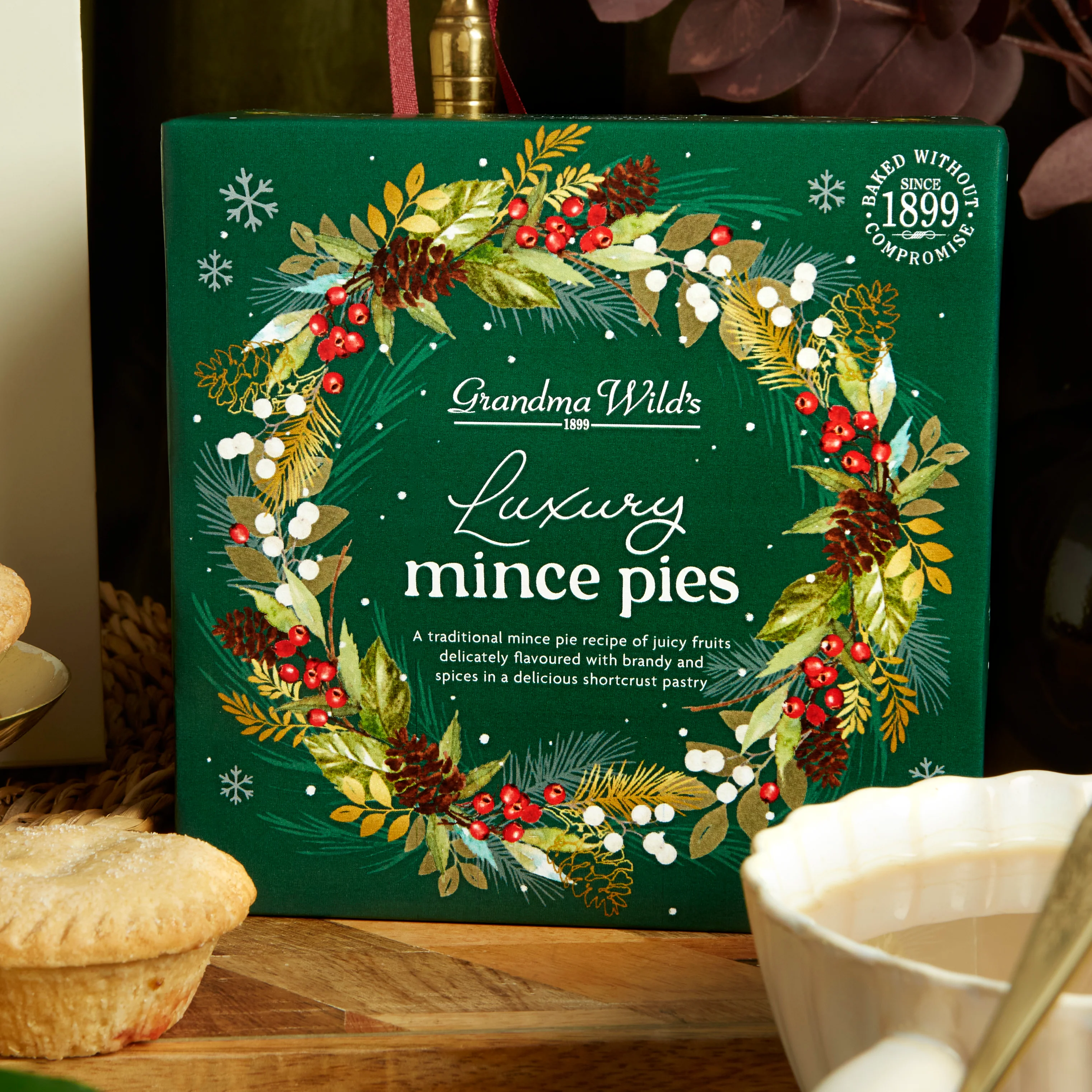 Christmas Season Selection Gift Box - Image 6