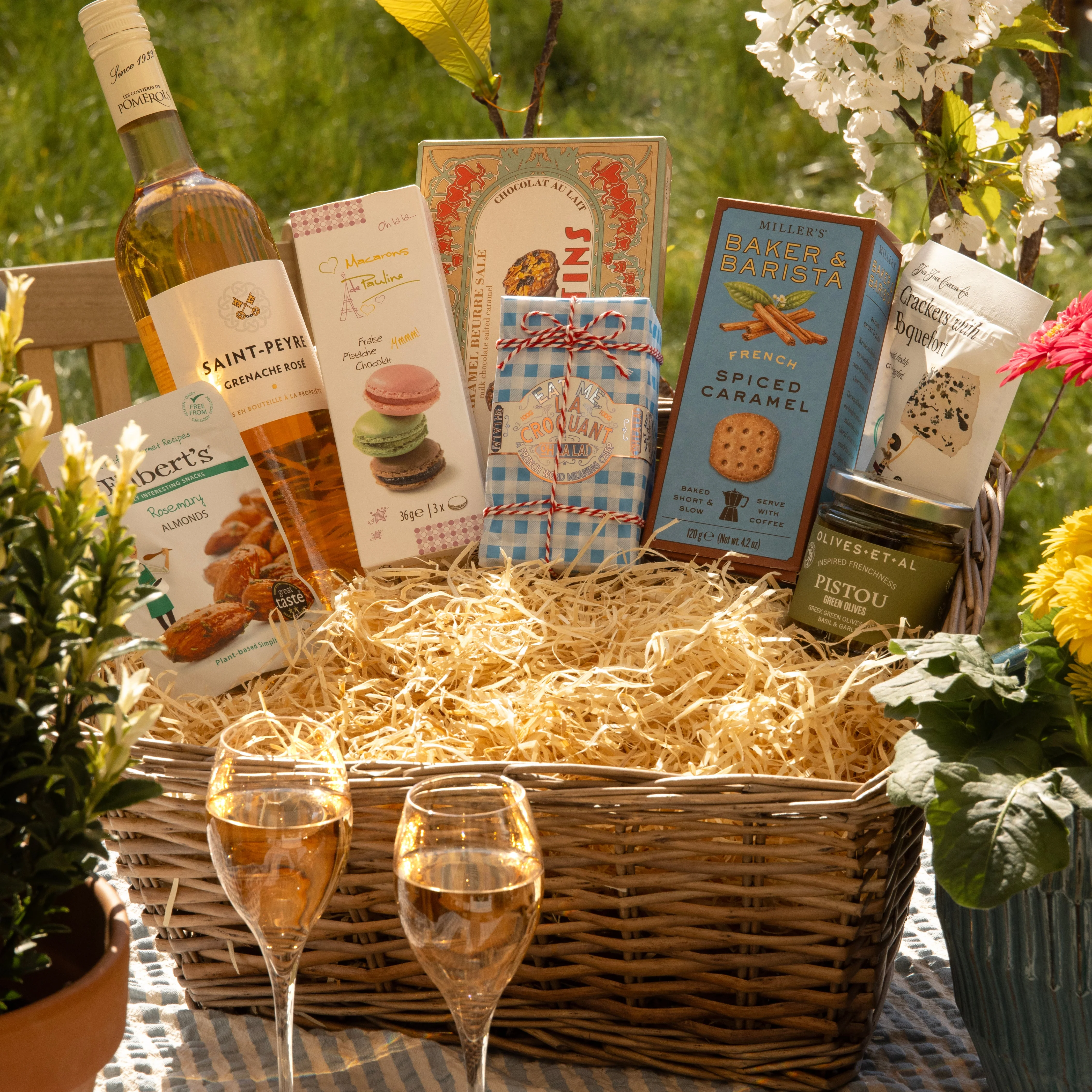 French Food & Wine Hamper - Image 2
