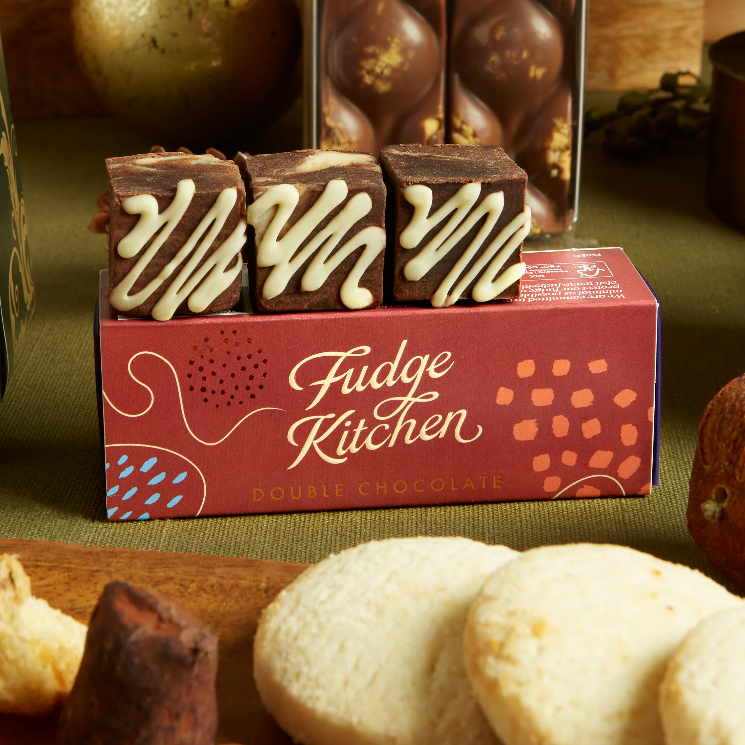 Holly Jolly Christmas Box - Image 14