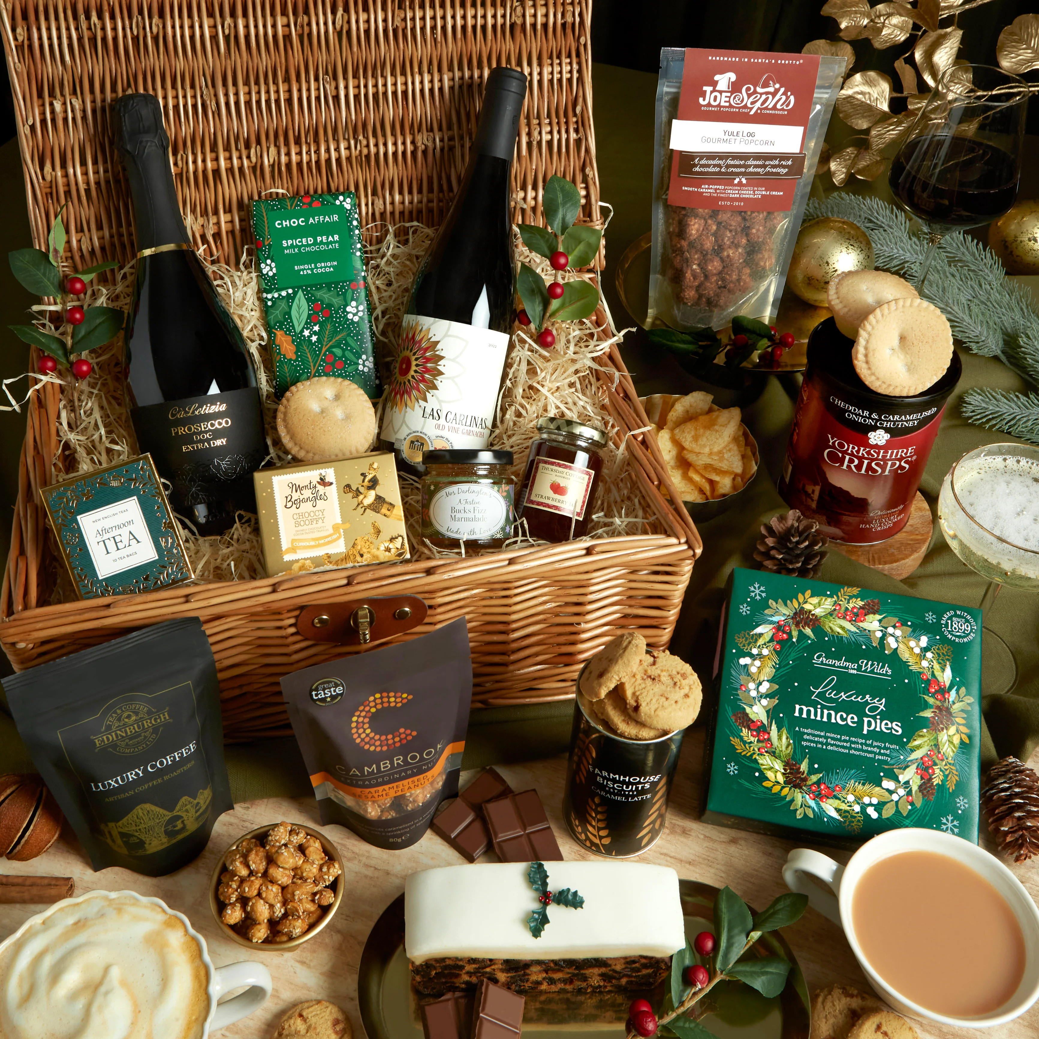Luxury Bearing Gifts Christmas Hamper - Image 2