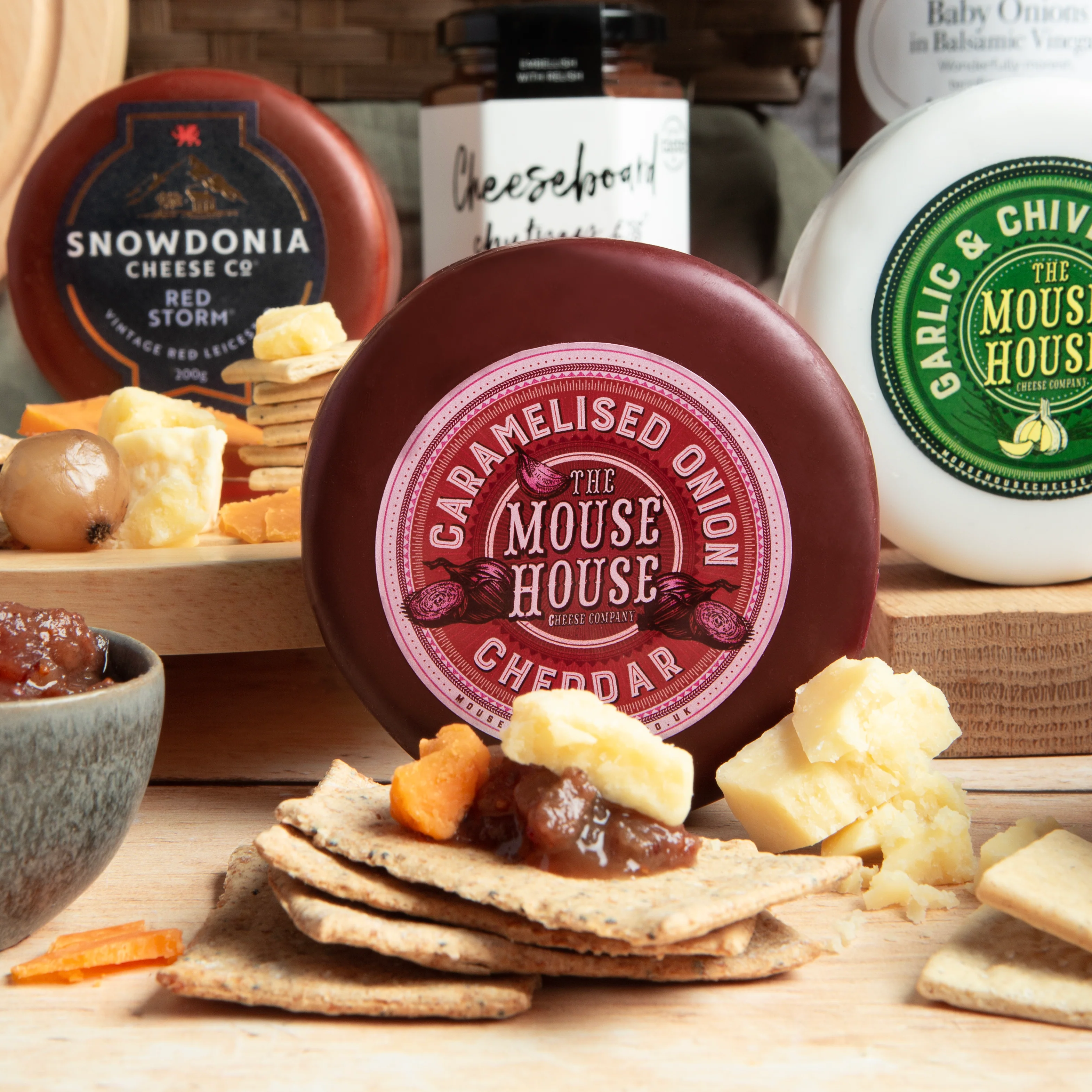 Luxury Cheeseboard Gift Hamper - Image 6