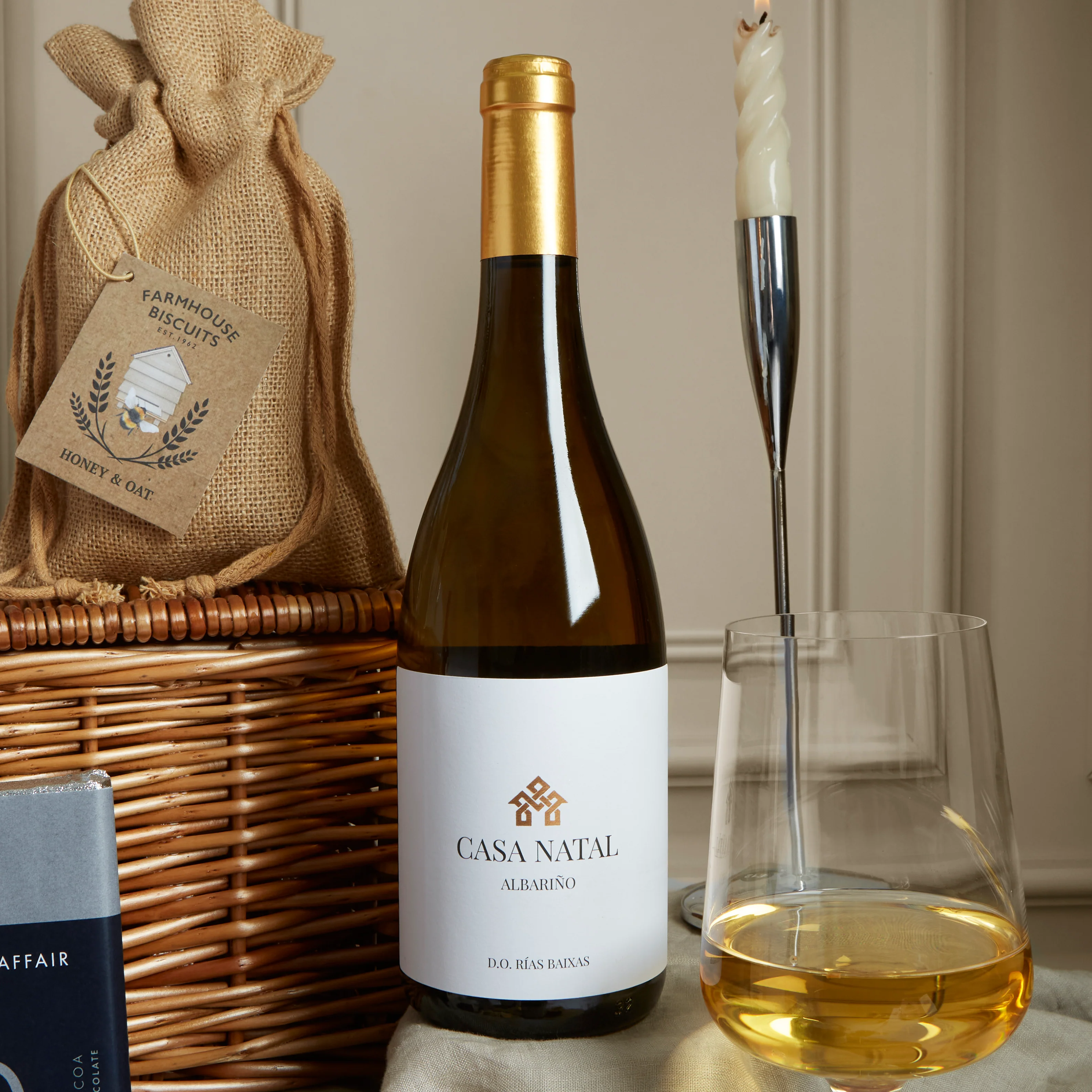 Premium Food and Wine Hamper - Image 3