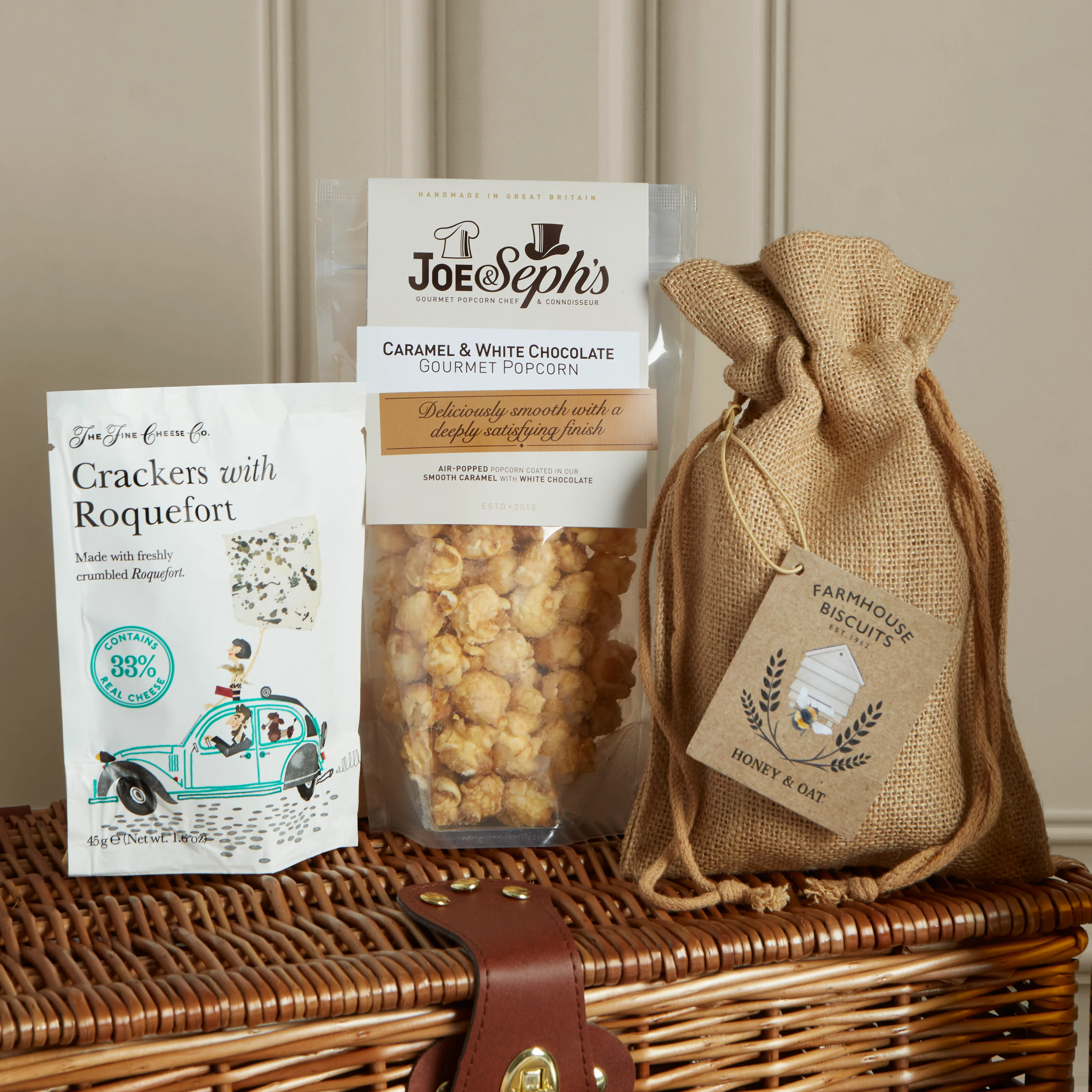 Premium Food and Wine Hamper - Image 8