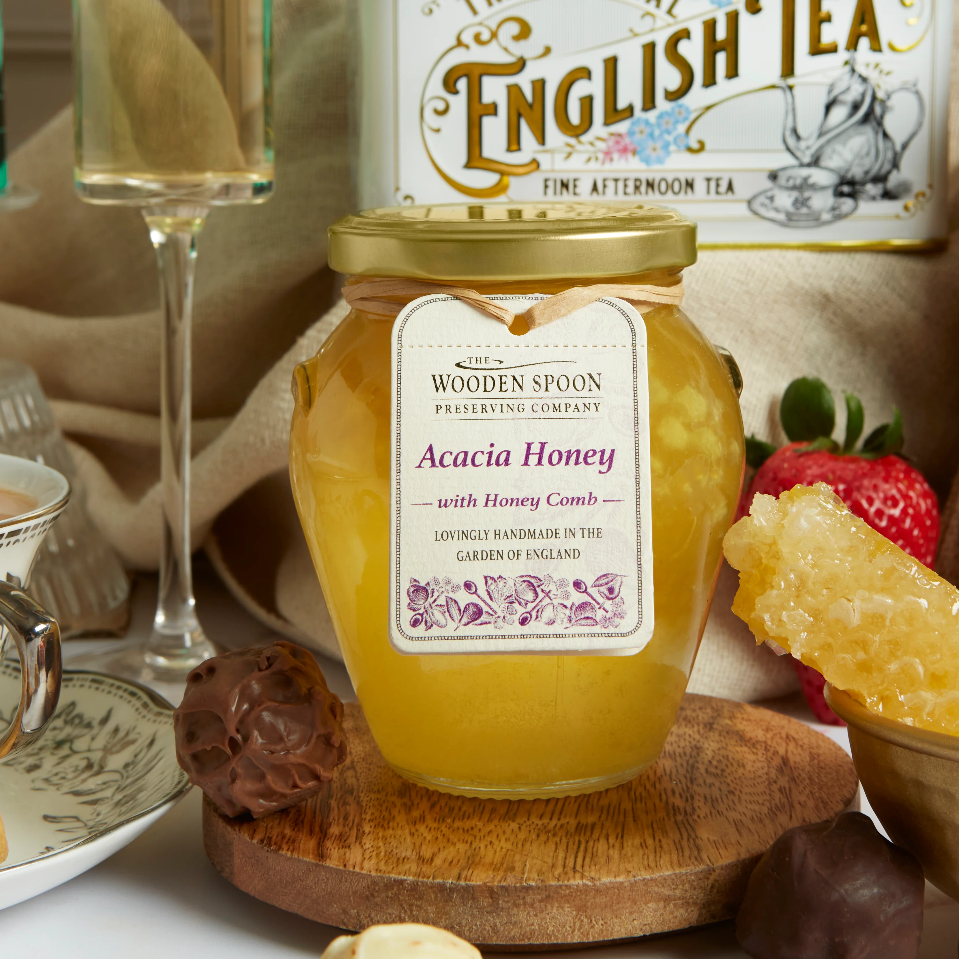 The Luxury Champagne Celebration Hamper - Image 4