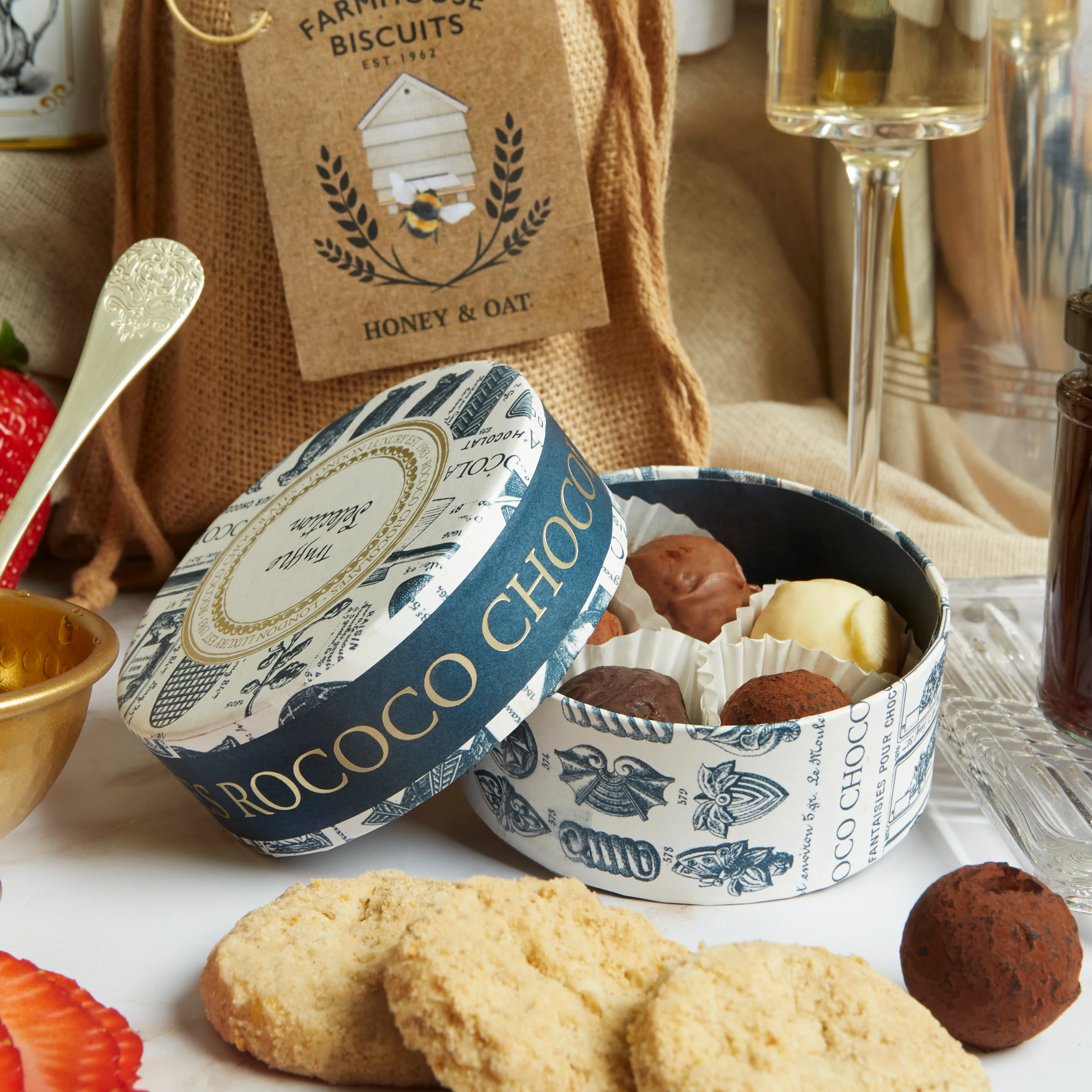 The Luxury Champagne Celebration Hamper - Image 5