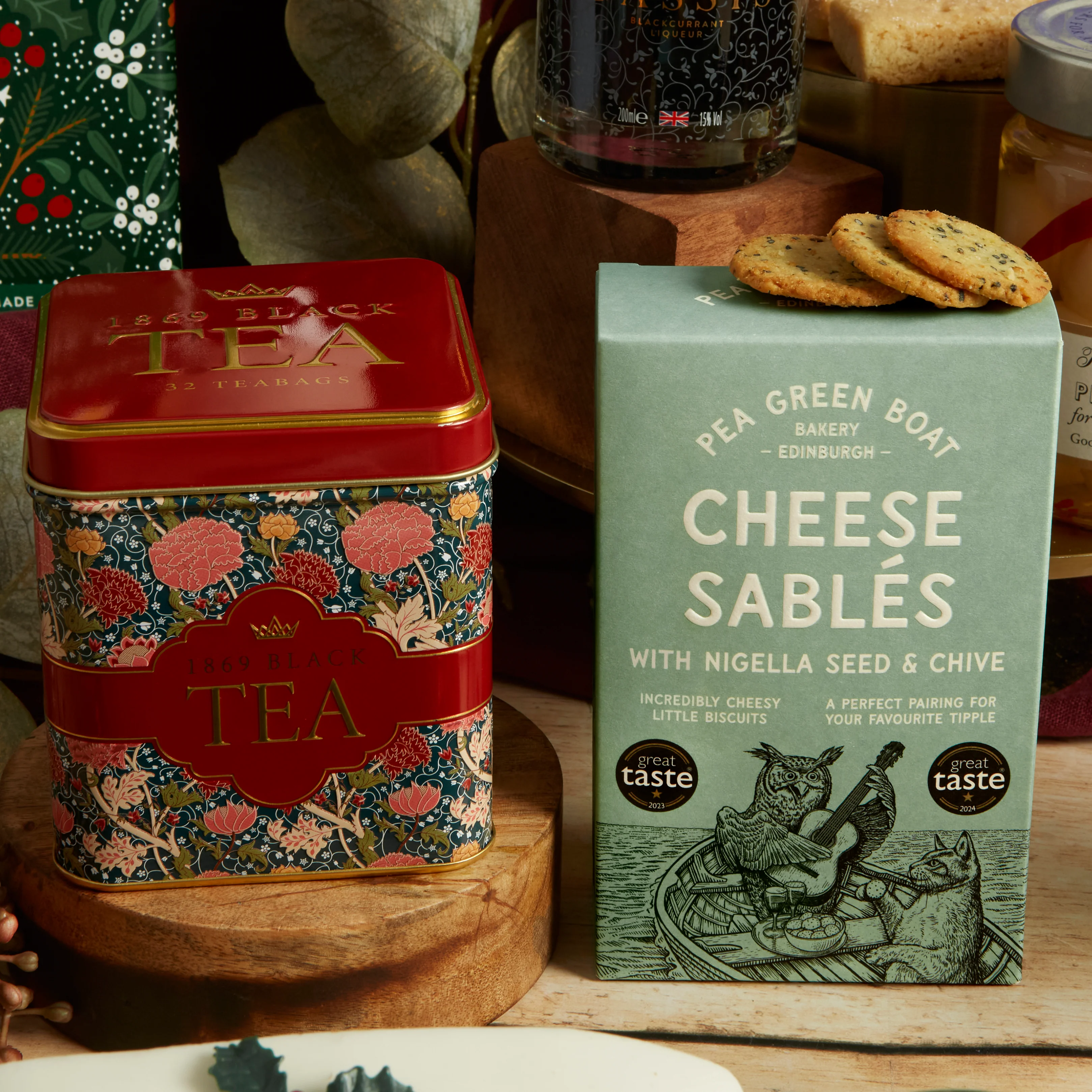 The Christmas Celebration Hamper - Image 18