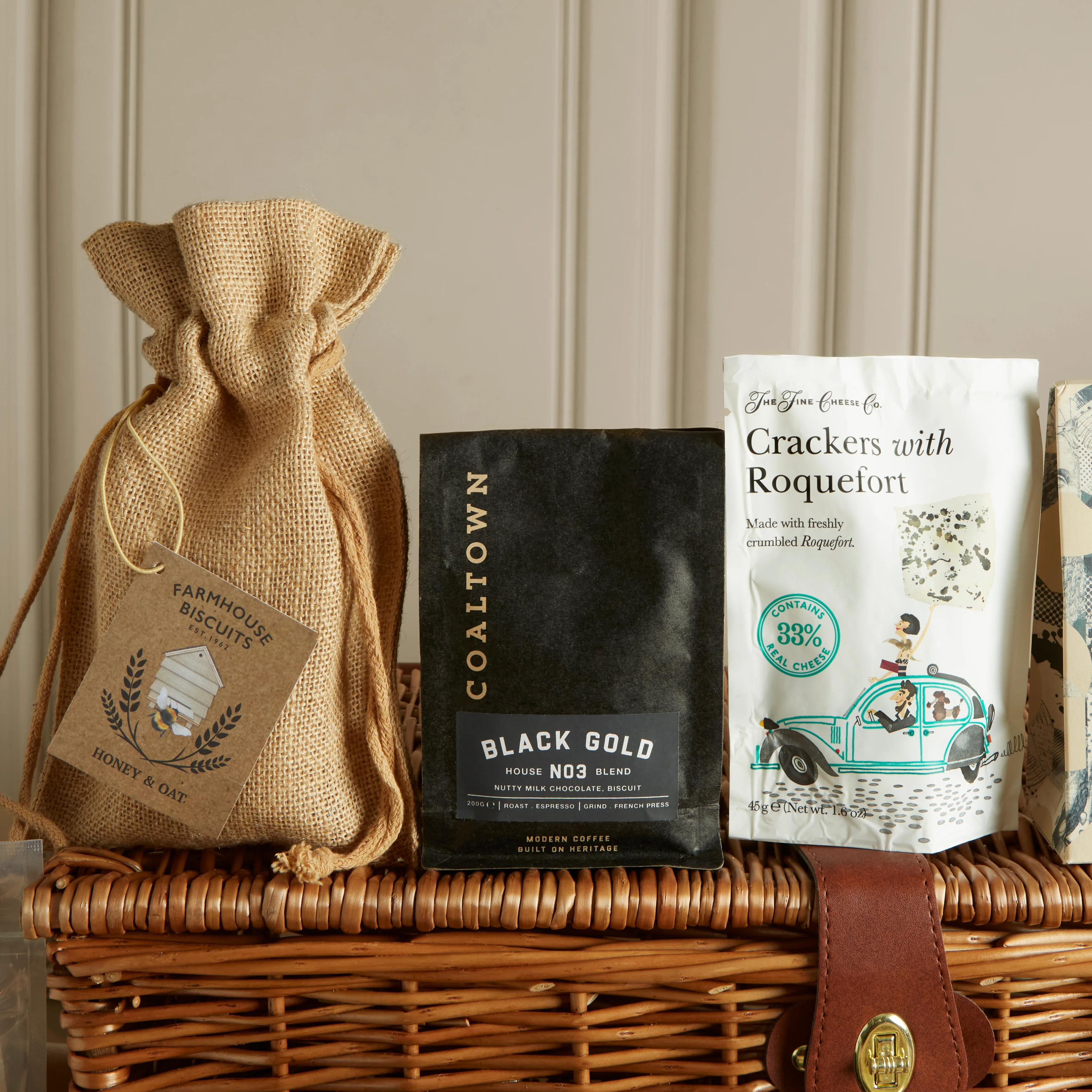 The Grand Food and Wine Hamper - Image 10