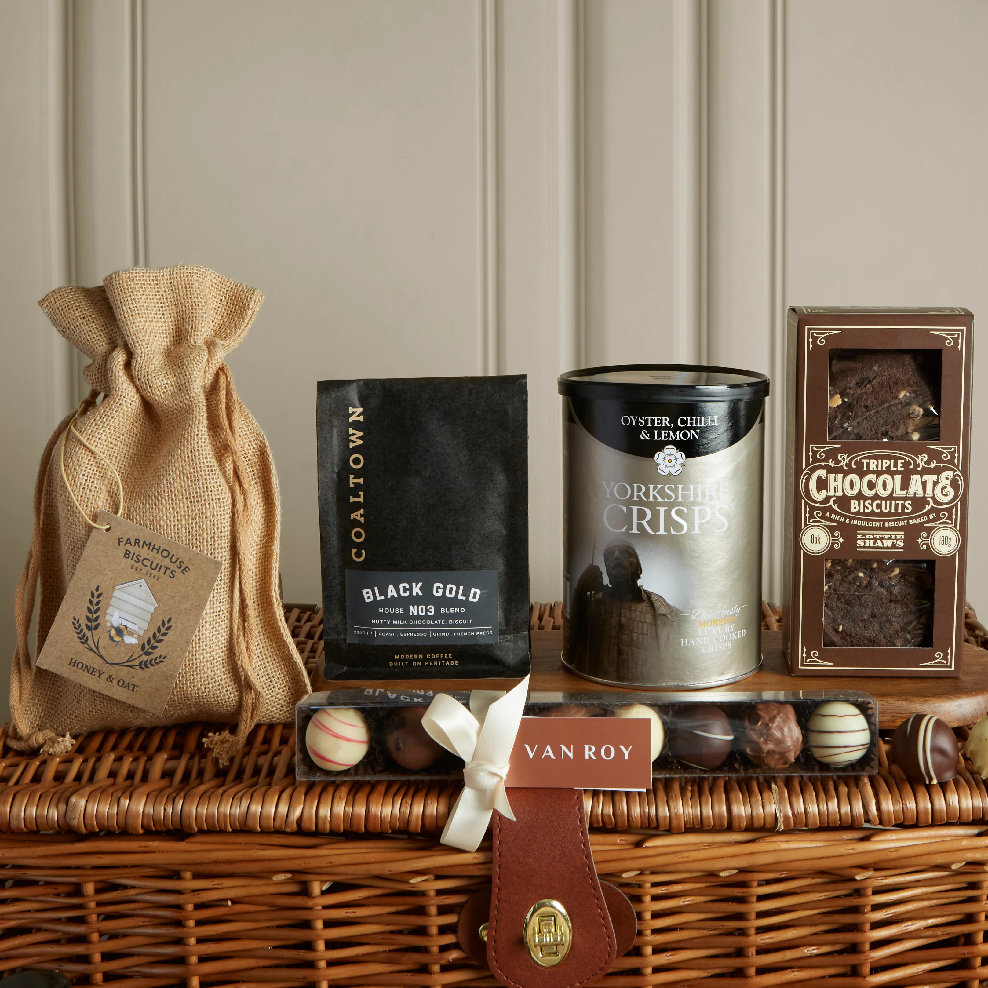 The Regency Food and Wine Hamper - Image 5