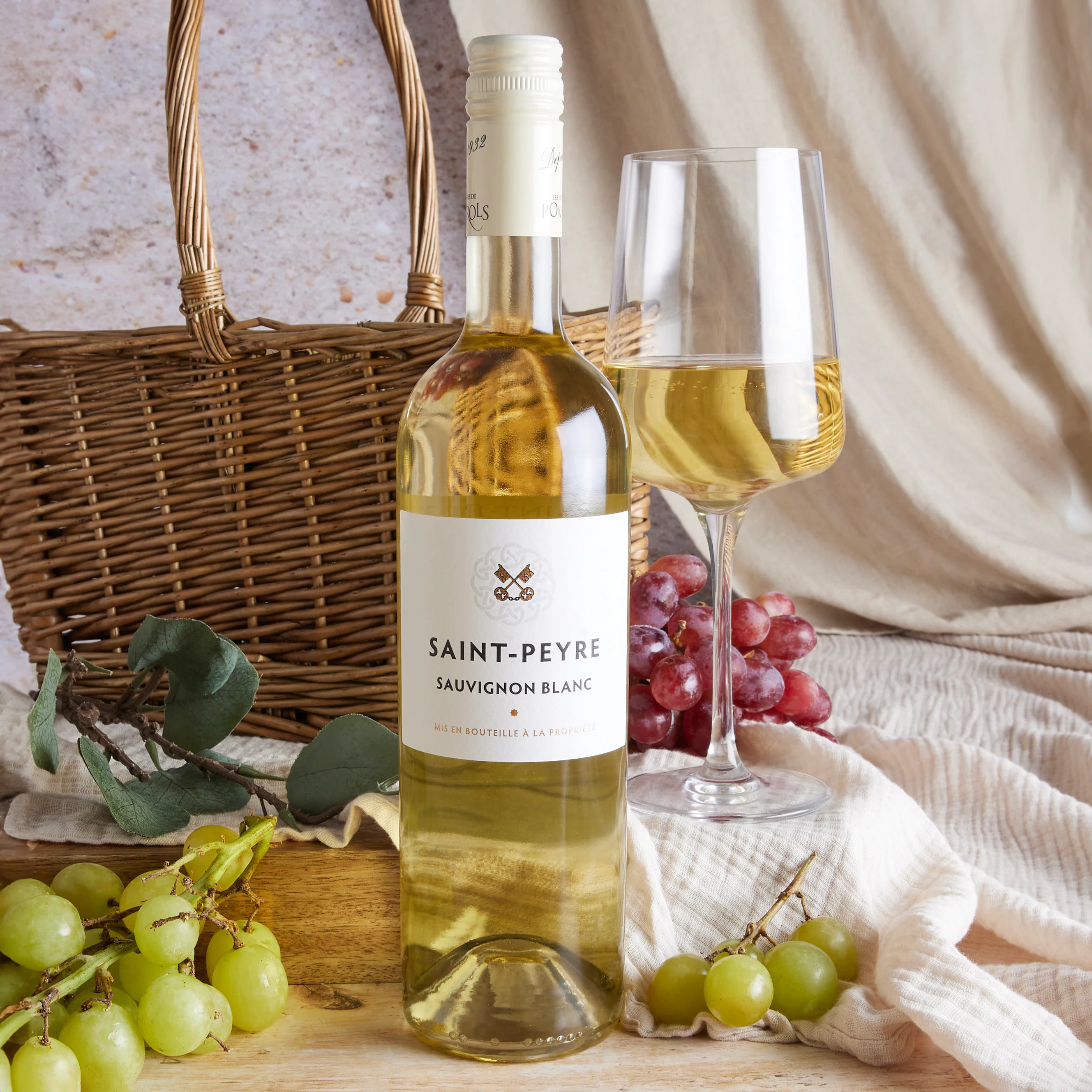 White and Rosé Wine Duo Gift Basket - Image 3