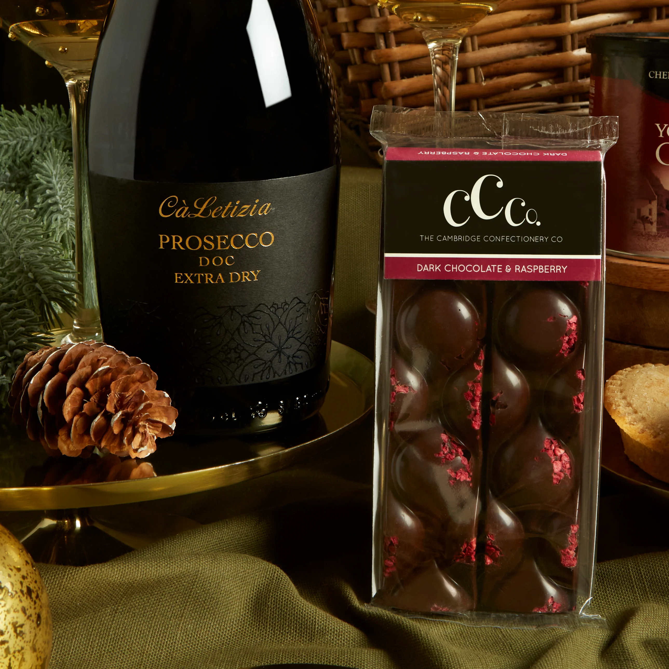 Winter Wonders Christmas Gift Basket - Image 2